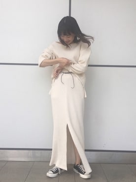 「CONVERSE TOKYO（コンバーストウキョウ）のアイテム」を使った、aobaさん（レディース・160cm）の春コーディネート