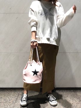 「CONVERSE TOKYO（コンバーストウキョウ）のアイテム」を使った、aobaさん（レディース・160cm）の秋コーディネート