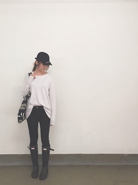 「BALENCIAGA」｜「アイテム（レインシューズ）」を使った、pocariさん（レディース・161cm）の春コーディネート
