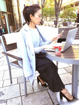 「スリットパンツ」｜「アイテム（チェスターコート）」を使った、CHEERFUL.SOUNDSさん（レディース・160cm）の冬コーディネート