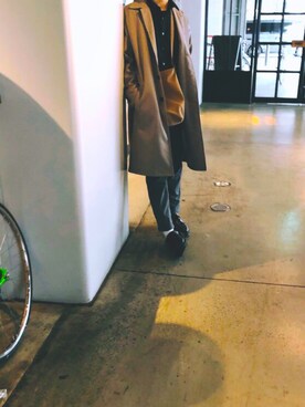 「アイテム（ステンカラーコート）」を使った、himawariさん（メンズ・170cm・20代）の夏コーディネート