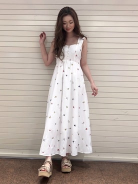 「REDYAZEL（レディアゼル）のアイテム（サンダル）」を使った、MAYUさん（レディース・162cm）の秋コーディネート
