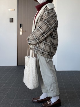 「mel（メル）のアイテム（バッグ）」を使った、なぎささん（レディース・157cm）の冬コーディネート