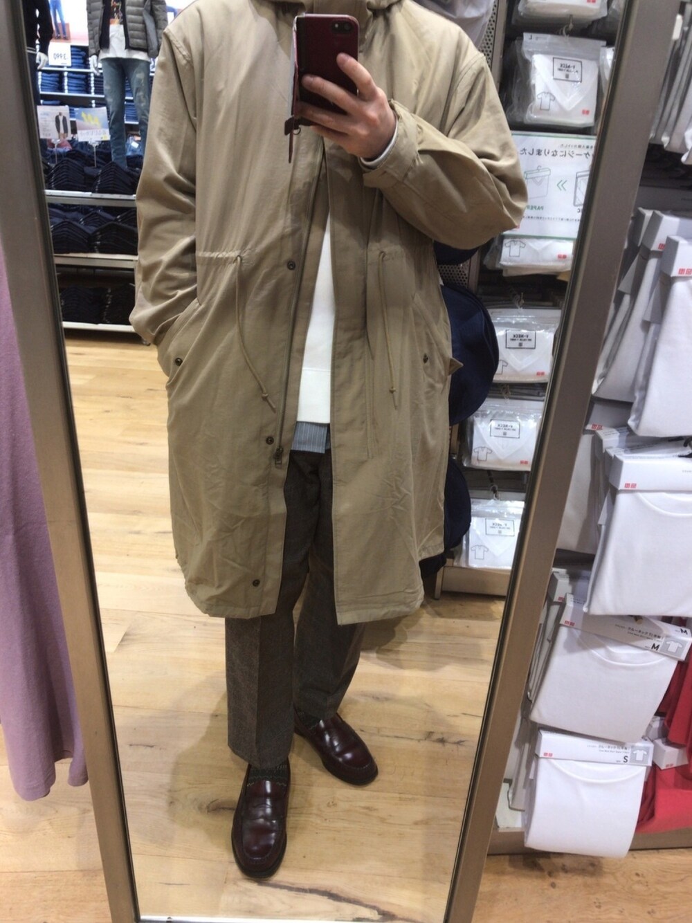 「UNIQLO、UNIQLO U、uniform experiment、abahouse、モッズコート、ベージュ、レディースアイテム、ミリタリー、グレンチェック柄パンツ、Yライン」｜「UNIQLOのパデットライナーモッズコート（その他アウター、ベージュ系）」を使った、いっちーさん（メンズ・161cm）の春コーディネートの1枚目の写真