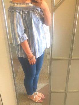「UNIQLO（ユニクロ）のWOMEN ウルトラストレッチジーンズ（デニムパンツ）」を使った、よしみーるさん（レディース・155cm）の夏コーディネート