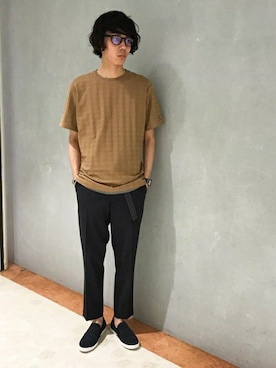「TAKEO KIKUCHI（タケオキクチ）のアイテム（スリッポン）」を使った、Riku Ishiharaさん（メンズ・176cm）の夏コーディネート