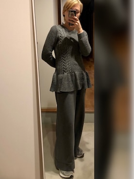 「Radiate（ラディエイト）のアイテム（パンツ）」を使った、hsgihtmさん（レディース・158cm）の冬コーディネート