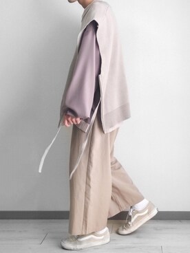 「グレージュ」｜「アイテム（その他）」を使った、つね。さん（メンズ・174cm）の冬コーディネート
