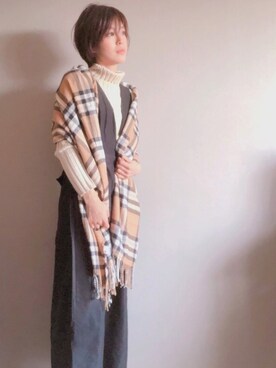 「マフラー」｜「アイテム（つなぎ/オールインワン）」を使った、riyucoさん（レディース・164cm）の冬コーディネート