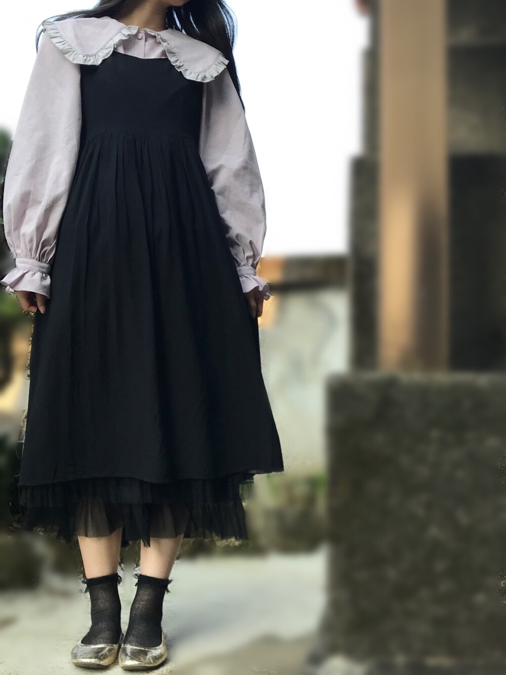 「スカラップ、黒×ラベンダー、バレエシューズ、きらきらシューズ、チュールスカート、古着、ビッグ襟、グレープフルーツムーン、西海岸」｜「merry jennyのハイショクbigフリルカラーブラウス（シャツ/ブラウス、パープル系）」を使った、na nさん（レディース・165cm）の春コーディネートの1枚目の写真