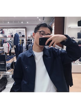 「TOMMY HILFIGER（トミーヒルフィガー）のアイテム（ナイロンジャケット）」を使った、SimCさん（メンズ・175cm）の夏コーディネート