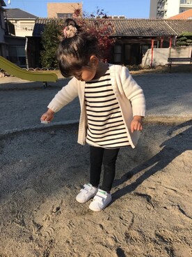 「公園コーデ」｜「アイテム（チュニック）」を使った、アナさん（キッズ・90cm）の冬コーディネート