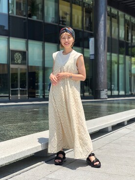 シフリー刺繍ワンピースを使った人気ファッションコーディネート Wear