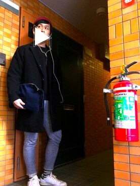 「Lee（リー）のアイテム（クラッチバッグ）」を使った、Hirokiさん（メンズ・172cm）の冬コーディネート
