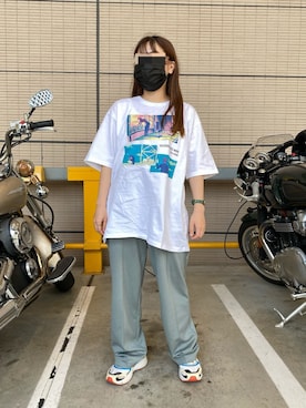 「グラニフ」｜「アイテム（スラックス）」を使った、まさん（レディース・146cm）の春コーディネート