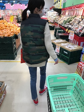 「アイテム（ダウンベスト、その他）」を使った、anna.さん（レディース・161cm）の冬コーディネート