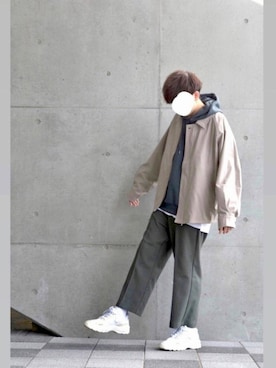 「アイテム（パーカー、ブルー系）」を使った、がしさん（メンズ・168cm）の秋コーディネート
