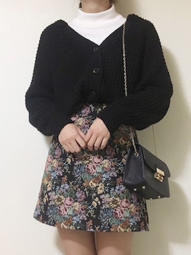 「アイテム（トップス）」を使った、rさん（レディース・159cm・10代）の秋コーディネート