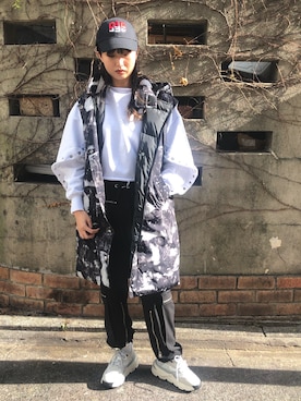 「DIESEL（ディーゼル）のアイテム（その他アウター）」を使った、サラさん（レディース・168cm）の冬コーディネート