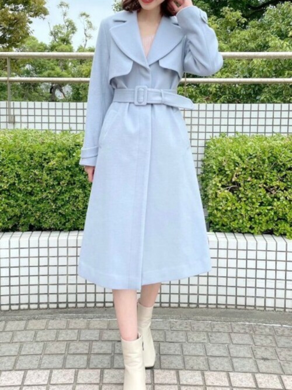 「トレンチコート、ウールコート、ロングコート、大人女子、大人可愛い、willselection、大人フェミニン、ウィルセレクション、大人女子コーデ、ウールトレンチコート」｜「WILLSELECTIONのウール１００トレンチコート（その他アウター、グレー系）」を使った、WILLSELECTIONさん（レディース・165cm）の秋コーディネートの1枚目の写真