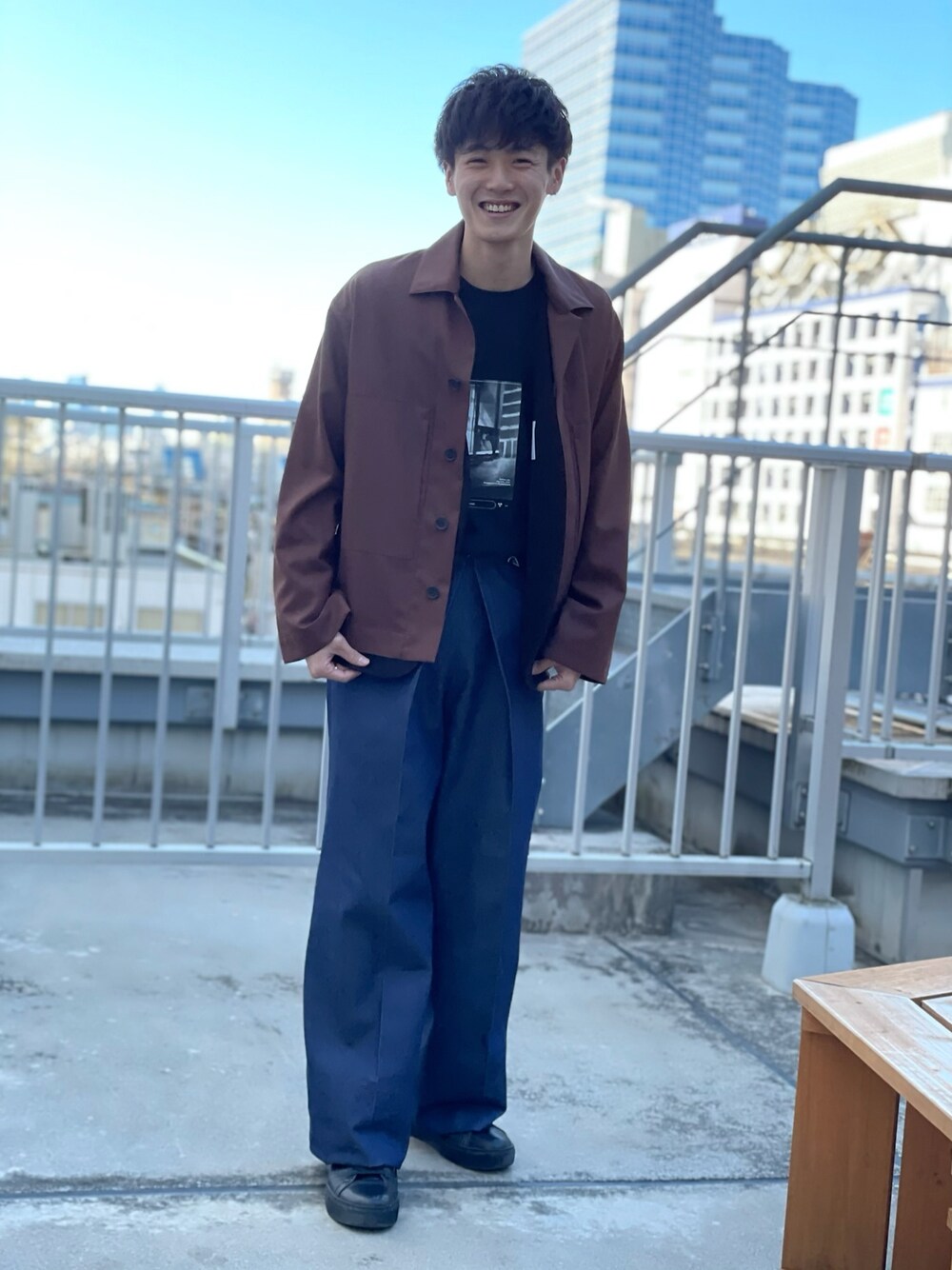 「STUDIOUS、今日のコーデ、おしゃれさんと繋がりたい」｜「markawareのアイテム（ジャケット/アウター、ブラウン系）」を使った、Tsubasaさん（メンズ・172cm）の冬コーディネートの1枚目の写真