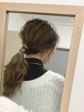 「ヘアアクセ」｜「アイテム（アクセサリー）」を使った、岡山 美容師さん（レディース・165cm）の秋コーディネート