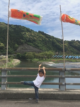 「こどもの日」｜「アイテム（デニムパンツ）」を使った、aymさん（キッズ・90cm）の春コーディネート