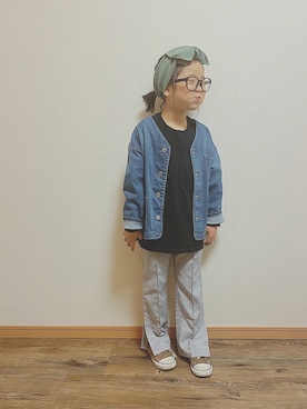 「ピスタチオ」｜「アイテム（デニムジャケット）」を使った、RYURYUさん（キッズ・110cm）の春コーディネート