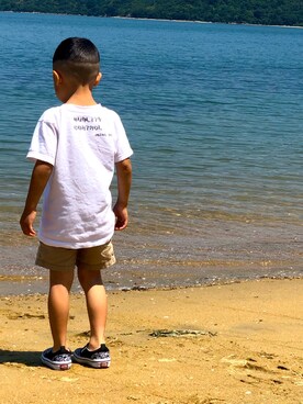 「5歳」｜「アイテム（チノパンツ）」を使った、utaさん（キッズ・100cm）の夏コーディネート