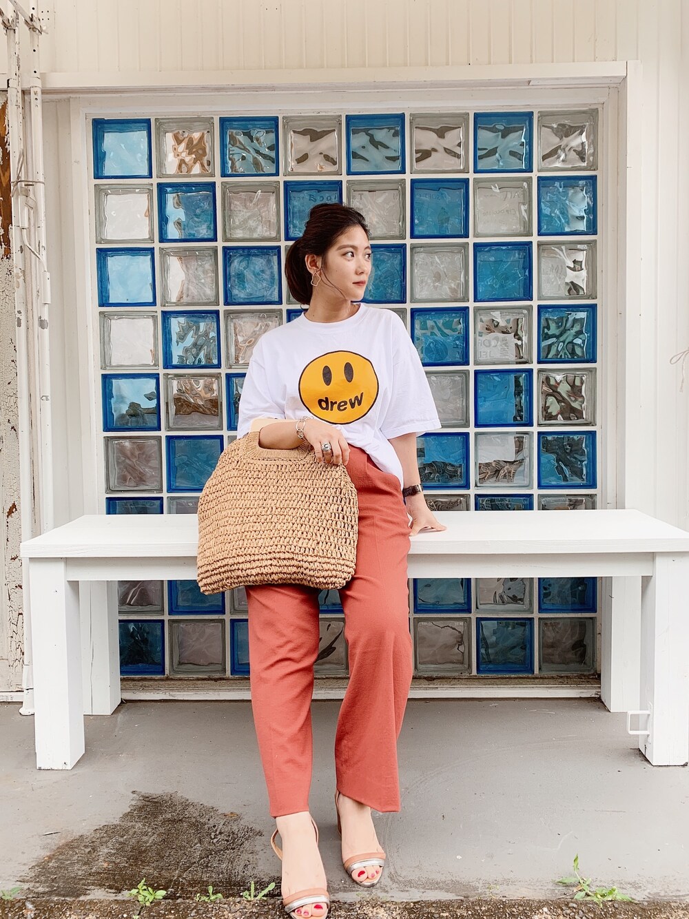 「justinbieber、drewhouse、下半身デブ」｜「drew houseのアイテム（Tシャツ/カットソー、ホワイト系）」を使った、Y♡801さん（レディース・153cm）の夏コーディネートの1枚目の写真