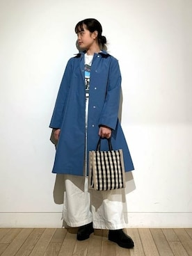 「水色」｜「アイテム（ステンカラーコート）」を使った、Ray BEAMSさん（レディース・162cm）の春コーディネート
