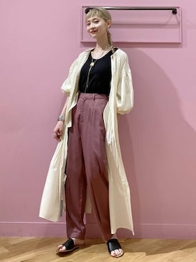 「Ray BEAMS（レイビームス）のRay BEAMS / タックフロント テーパード パンツ（その他パンツ）」を使った、Ray BEAMSさん（レディース・164cm）の夏コーディネート