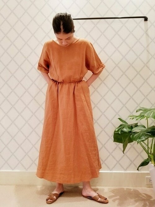 美品 レイビームス Ray BEAMS リネンドルマンスリーブ ロングワンピース Ray BEAMS 麻ドルマンハーフスリーブ ロングワンピース レッド赤