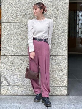 「Ray BEAMS（レイビームス）のRay BEAMS / タックフロント テーパード パンツ（その他パンツ）」を使った、Ray BEAMSさん（レディース・160cm）の秋コーディネート