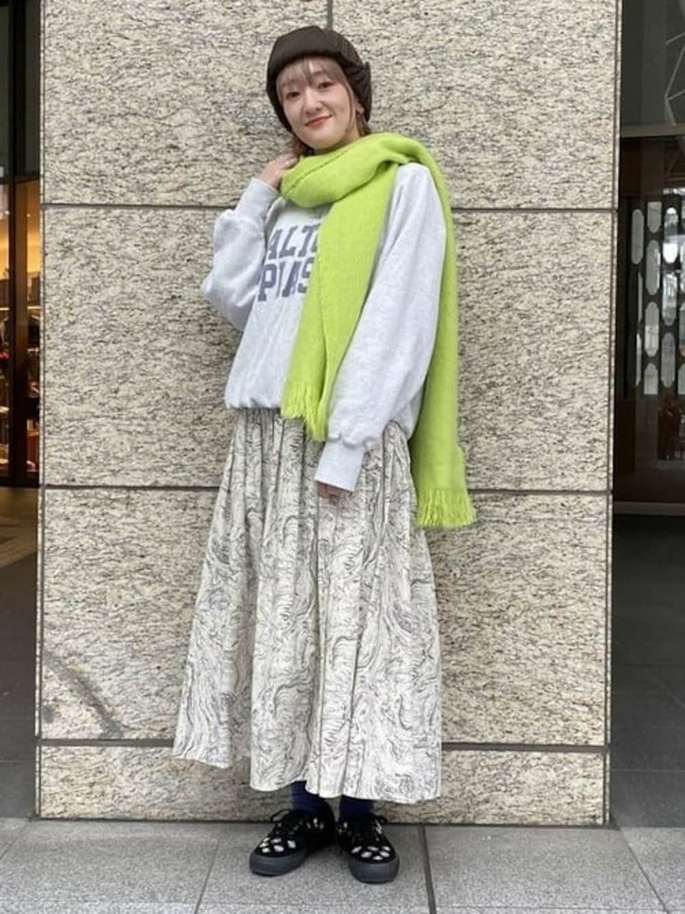Ray BEAMS マーブル柄 アシメボタン 長袖 ワンピース Ray BEAMS マーブル柄 アシメボタン 長袖 ワンピース - メルカリ