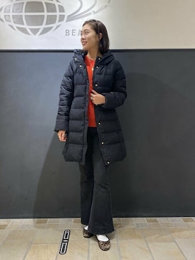 「red」｜「アイテム（ダウンジャケット/コート）」を使った、Ray BEAMSさん（レディース・167cm）の冬コーディネート
