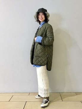 「オリーブ」｜「アイテム（ダウンジャケット/コート）」を使った、Ray BEAMSさん（レディース・162cm）の秋コーディネート