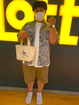 「LARS LARSEN（ラースラーセン）のアイテム（アナログ腕時計）」を使った、デシャレの人（月村ひろみ）さん（メンズ・173cm）の秋コーディネート