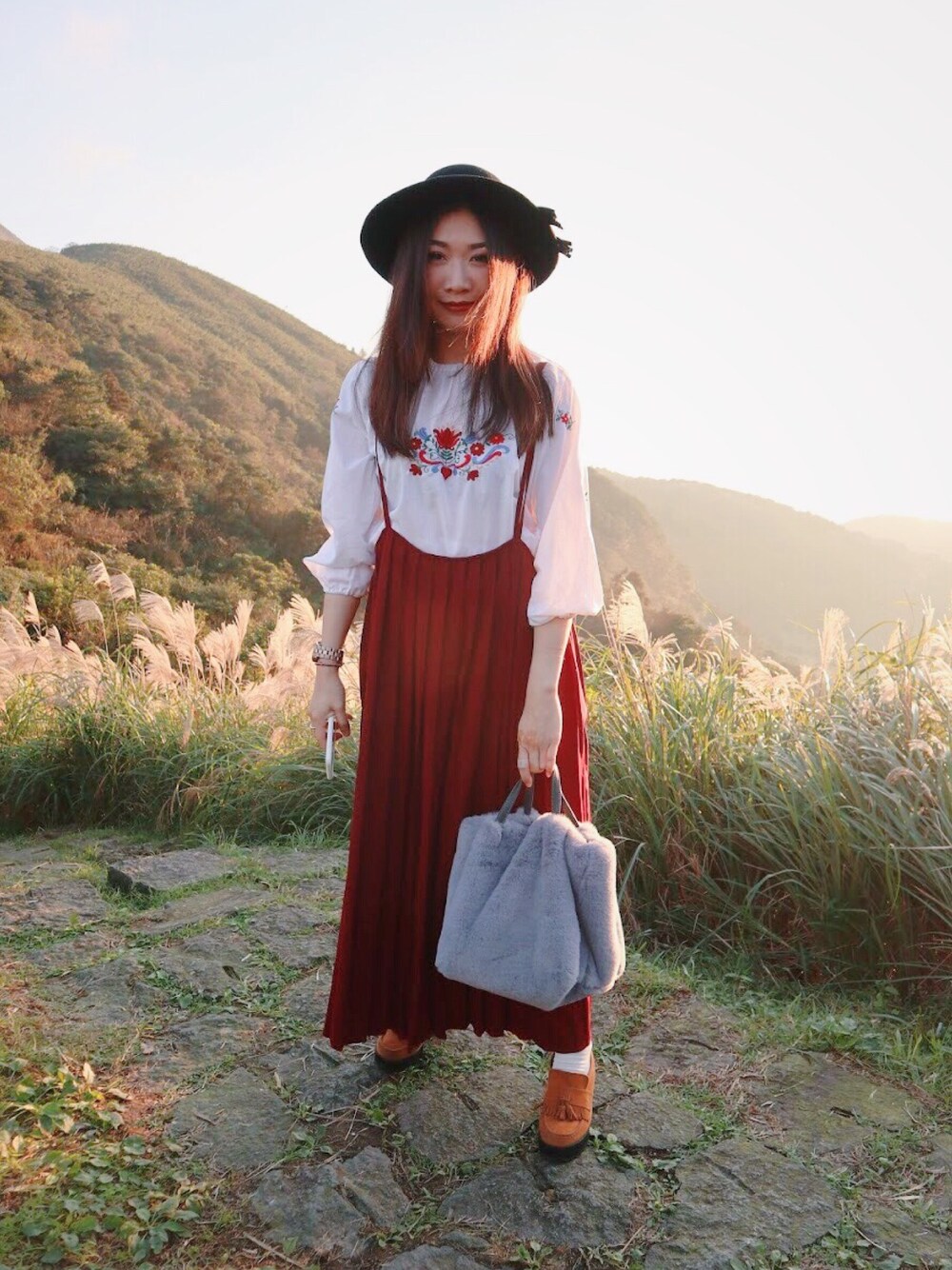 「VINTAGE、90’s、Lily Brown、LEBECCA boutique、MARC BY MARC JACOBS、KBF、onepiece、jouetie、tabio」｜「LILY BROWNのLily Brown（キャップ、ブラック系）」を使った、Zooeyさん（レディース・165cm）の冬コーディネートの1枚目の写真