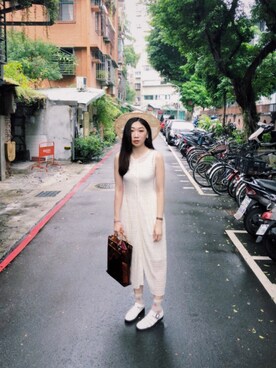 「Another Edition」｜「アイテム（アナログ腕時計）」を使った、Zooeyさん（レディース・165cm）の夏コーディネート