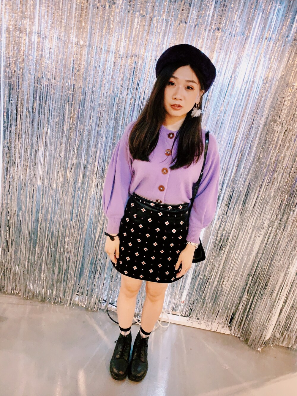「ootd、outfit、90’s、oldskool、TESTIFY、snidel、Lily Brown、moussy、tabio、Dr.Martens」｜「TESTIFYのアイテム（帽子、パープル系）」を使った、Zooeyさん（レディース・165cm）の春コーディネートの1枚目の写真