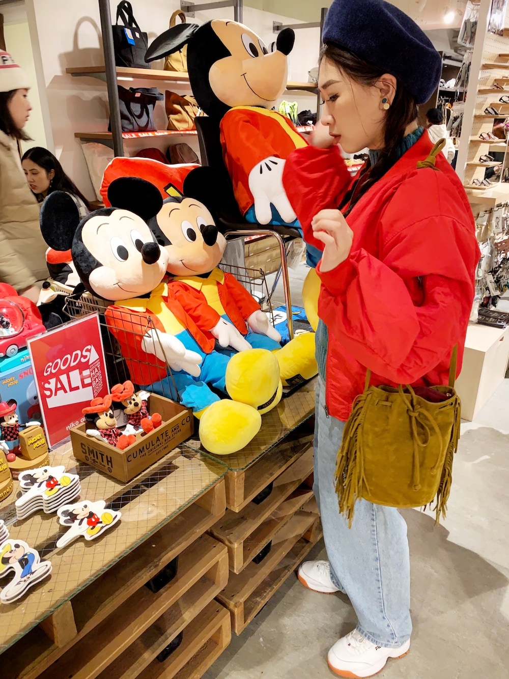 「micky、TESTIFY、moussy、KBF、BEAMS BOY、FILA、boylish、jeans、ootd、vintage」｜「TESTIFYのアイテム（帽子、ブルー系）」を使った、Zooeyさん（レディース・165cm）の春コーディネートの1枚目の写真