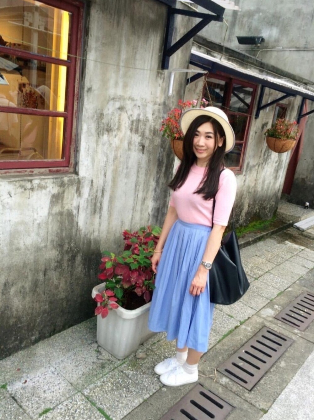「ootd、summer、merry jenny、jouetie、MARC BY MARC JACOBS、LEPSIM LOWRYS FARM、LOWRYS FARM、vintage、MUJI、KBF」｜「merry jennyのﾊﾟｲﾋﾟﾝｸﾞｽﾄﾛｰHAT（ハット、ホワイト系）」を使った、Zooeyさん（レディース・165cm）の春コーディネートの1枚目の写真