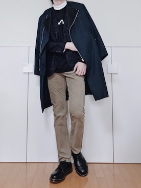 「CULLNI（クルニ）のアイテム（トレンチコート）」を使った、れいさん（メンズ・186cm）の冬コーディネート