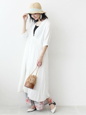 「Three Four Time（ｽﾘｰﾌｫｰﾀｲﾑ）のアイテム」を使った、あめみやさん（レディース・170cm）の夏コーディネート