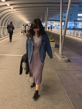 「one after another NICE CLAUP（ワンアフターアナザーナイスクラップ）のアイテム（デニムジャケット）」を使った、ほにょかさん（レディース・158cm）の春コーディネート