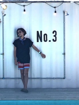 「アイテム（ストール/ショール）」を使った、MiULiiR  / Tommyさん（メンズ・170cm）の夏コーディネート