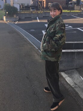 「古着のアイテム（Military jacket、グリーン系）」を使った、OLUBOBOさん（レディース・154cm）の秋コーディネート