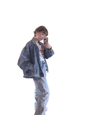 「Guess（ゲス）のアイテム（T Shirts、ホワイト系）」を使った、OLUBOBOさん（レディース・154cm）の秋コーディネート