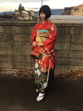 「古着のアイテム（Kimono、レッド系）」を使った、OLUBOBOさん（レディース・154cm）の冬コーディネート